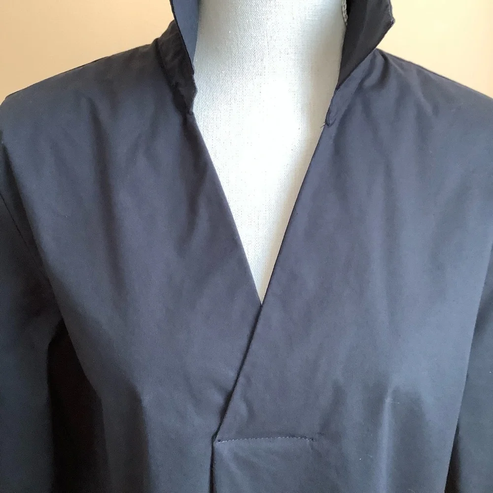 Ellen Tracy Black Cotton Blend V-Neck Tunic Top Pearl Button Size M - Picture 6 of 13